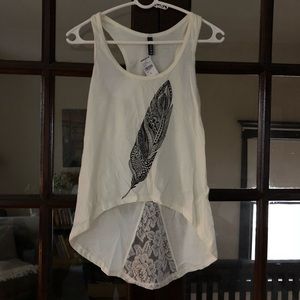 Racer back tank with feather print